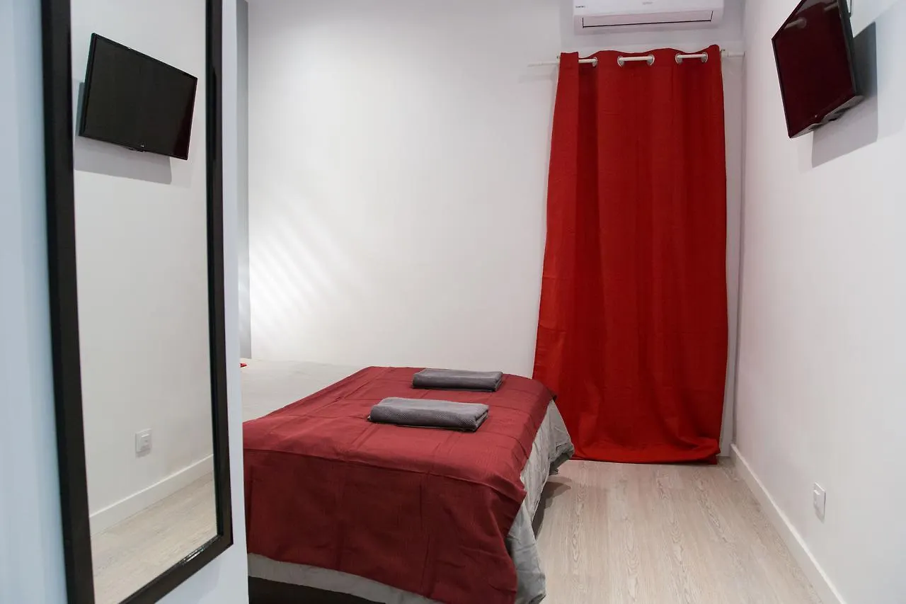 Hotel Fira Basic à L'Hospitalet de Llobregat